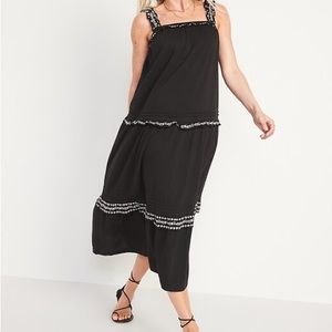 OLD NAVY Sleeveless‎ Ruffle-Neck Tiered Midi Swing Dress